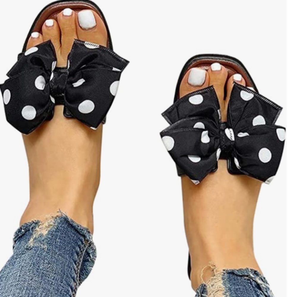 Womens Black and White Bow Accent Slide sz 8